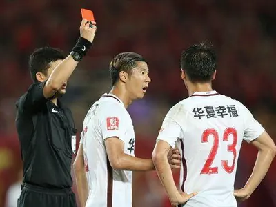 山东泰山vs上海海港直播_山东泰山vs上海海港免费高清体育直播频道_山东泰山vs上海海港体育直播频道
